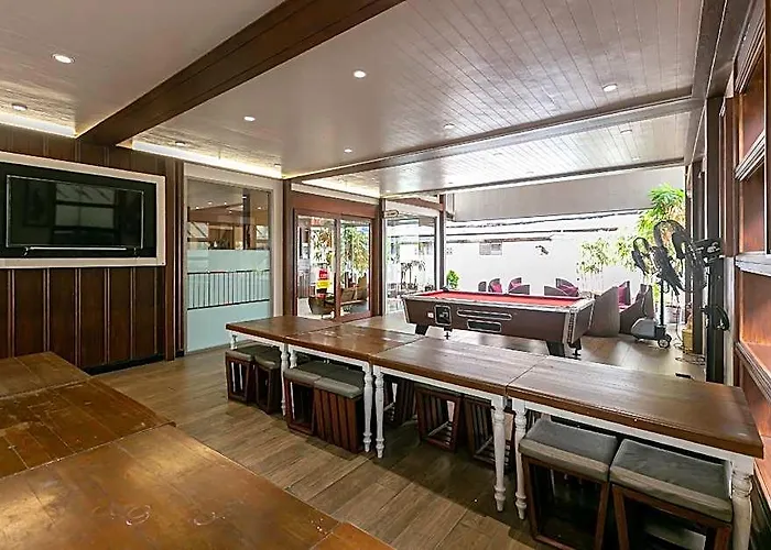 A Sathorn