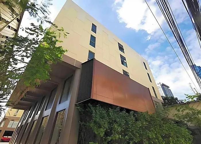 A Sathorn